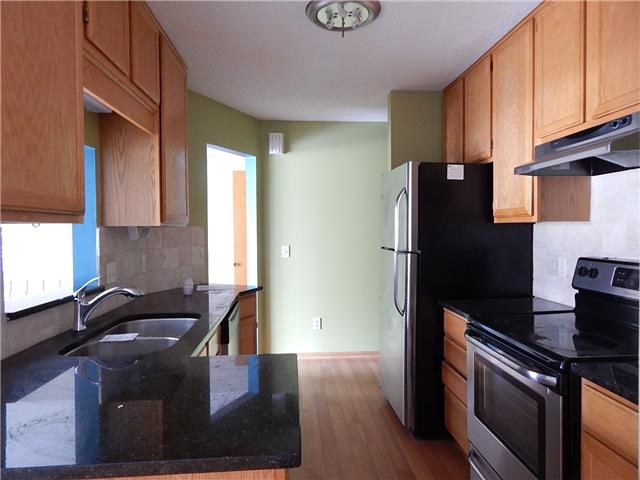 14329 Estates AveApple Valley, MN, 55124Dakota County