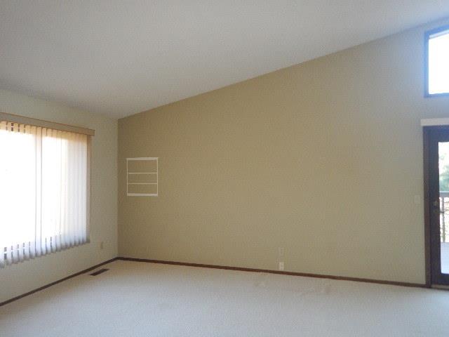 15761 Griffon PathApple Valley, MN, 55124Dakota County