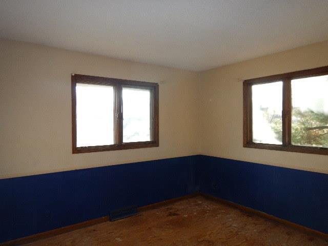 7038 135th St WApple Valley, MN, 55124Dakota County
