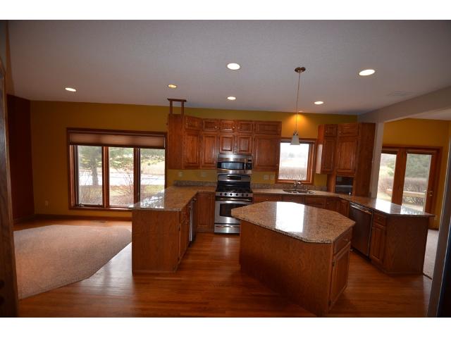 3386 Rae Lane, Woodbury, MN 55125