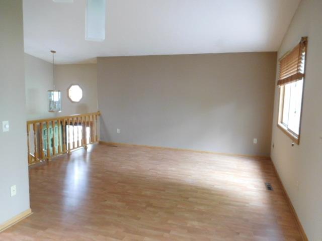 6915 Sherwood RdWoodbury, MN, 55125Washington County