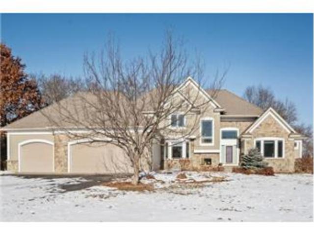 2 Preserve Trail, North Oaks, MN 55127