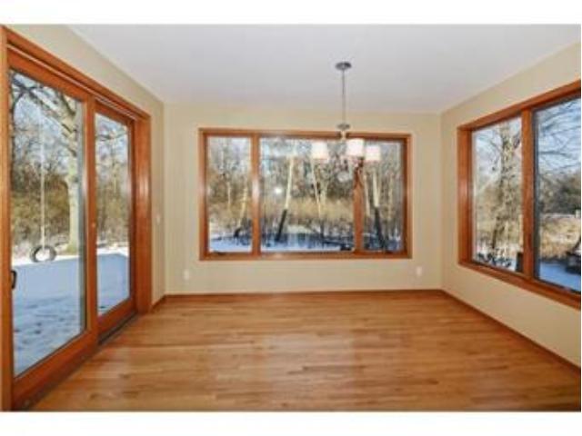 2 Preserve Trail, North Oaks, MN 55127