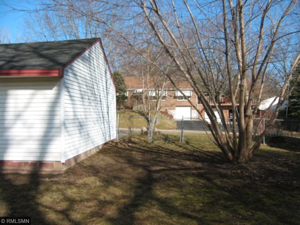 6Xx Grafton Ave, Oakdale, MN 55128