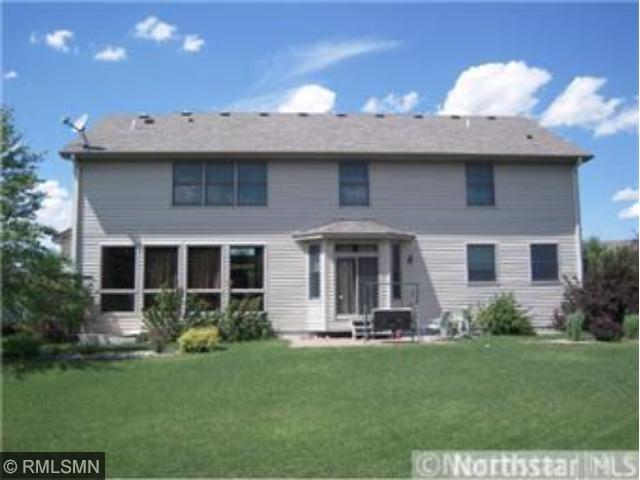 10921 Maple Boulevard, Woodbury, MN 55129