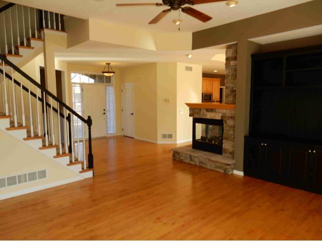 10459 Raleigh Road, Woodbury, MN 55129