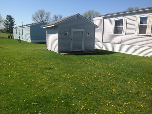 Buffalo Manor Park East 416 Walnut Street N.E.Buffalo, MN 55313