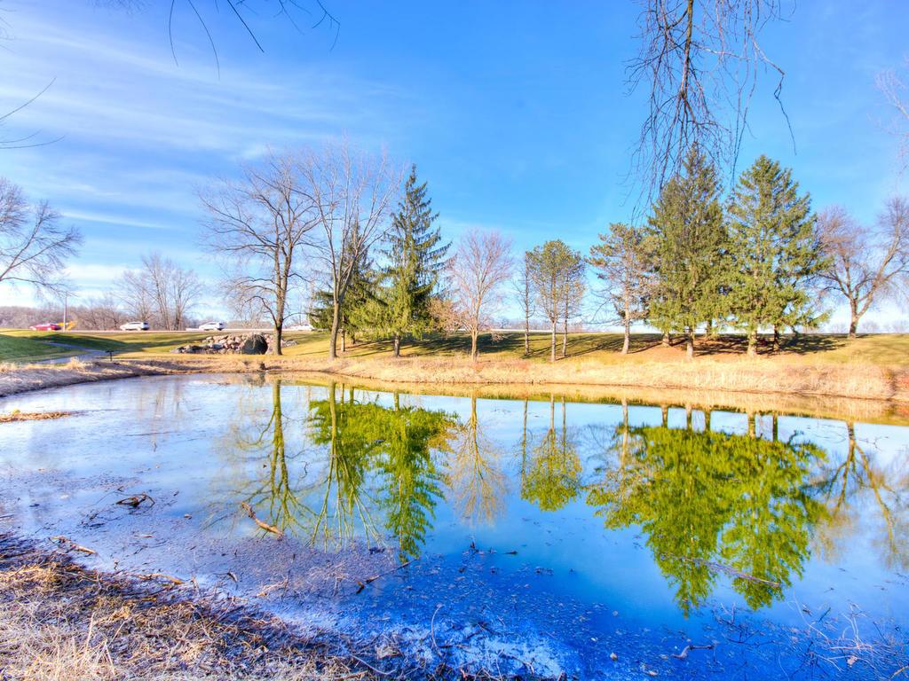 1560 Millpond Court, Chaska, MN 55318