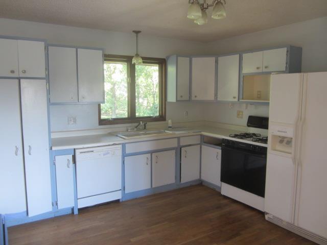 10713 193rd Ave NWElk River, MN, 55330Sherburne County