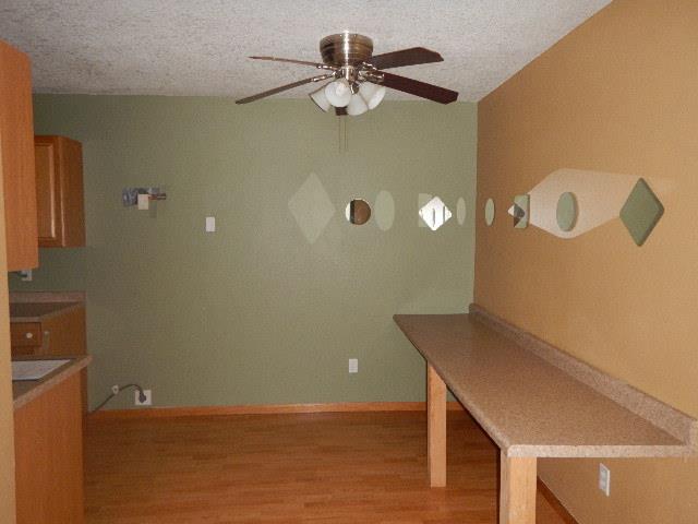 2007e 122nd St #B3Burnsville, MN, 55337Dakota County