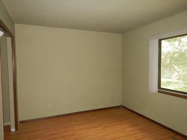 2017 123rd St EBurnsville, MN, 55337Dakota County