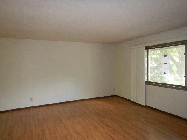 2017 123rd St EBurnsville, MN, 55337Dakota County