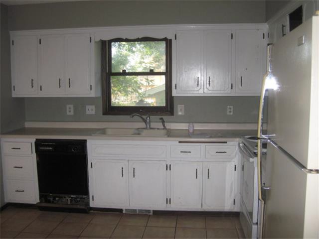 13201 E Manor BlvdBurnsville, MN, 55337Dakota County