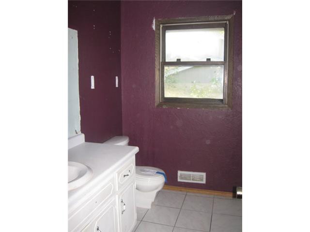 13201 E Manor BlvdBurnsville, MN, 55337Dakota County