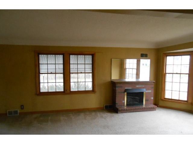 701 7th Ave SHopkins, MN, 55343Hennepin County