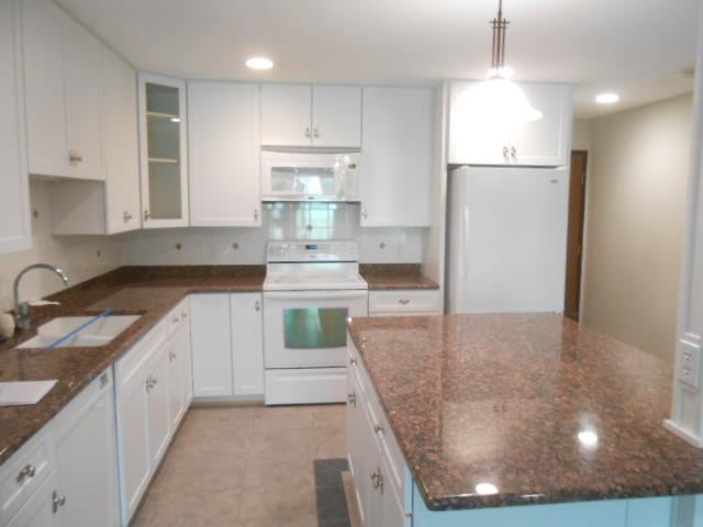 5697 Green Circle Dr#211Minnetonka, MN, 55343Hennepin County