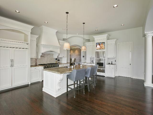 18734 Melrose Chase, Eden Prairie, MN 55347