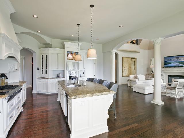 18734 Melrose Chase, Eden Prairie, MN 55347