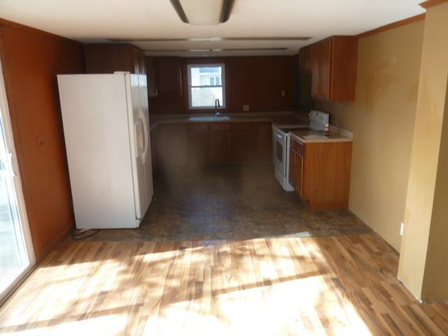 1000 Goebel St SWHutchinson, MN, 55350Mcleod County
