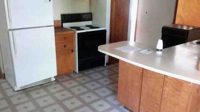 643 5th Ave SWHutchinson, MN, 55350Mcleod County