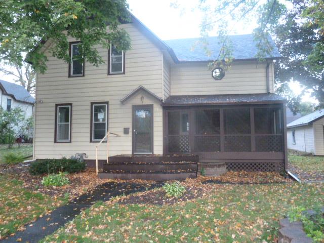 130 Grove St SWHutchinson, MN, 55350Mcleod County