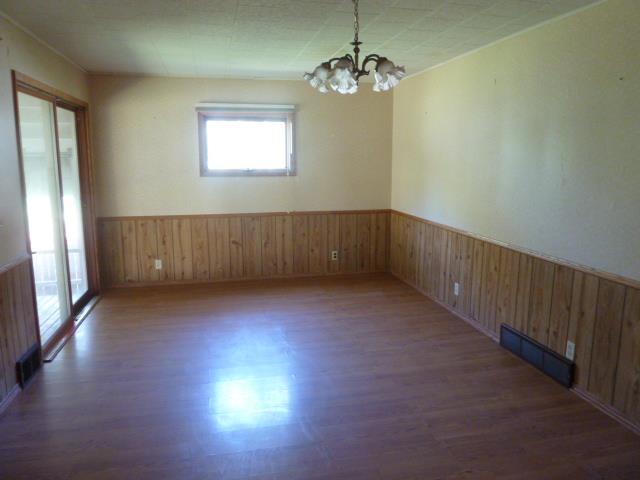 520 S Holcombe AveLitchfield, MN, 55355Meeker County