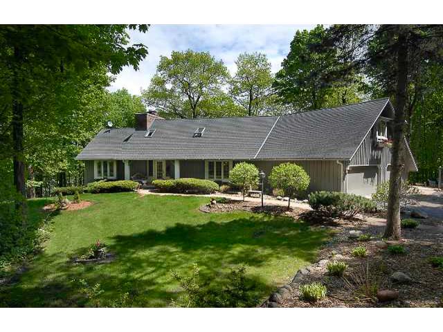 960 Partenwood Road, Orono, MN 55356
