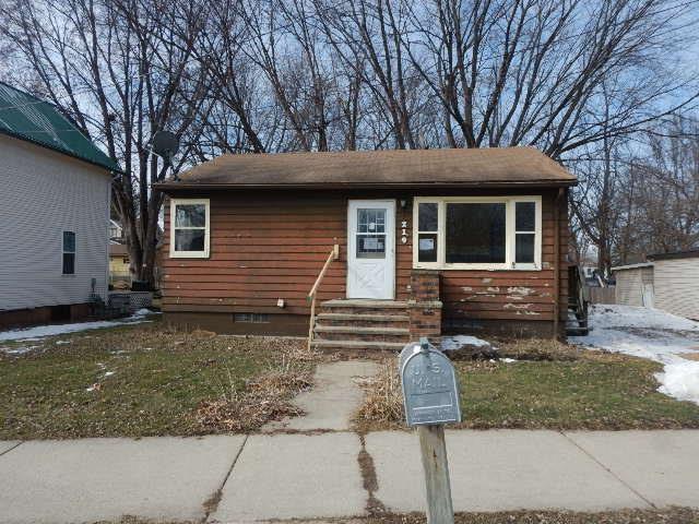 219 S Oak StNorwood Young America, MN, 55368Carver County