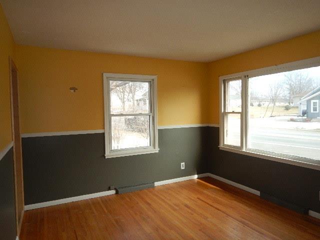 219 S Oak StNorwood Young America, MN, 55368Carver County