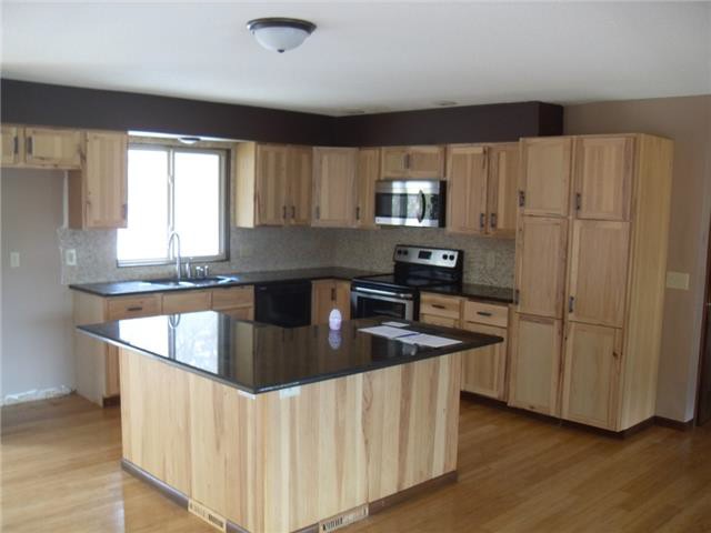 14034 Bayview Cir NEPrior Lake, MN, 55372Scott County