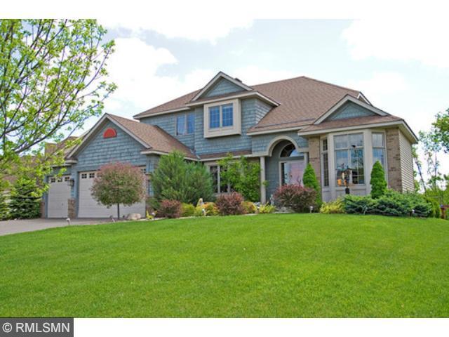 784 Applewood Circle, Victoria, MN 55386