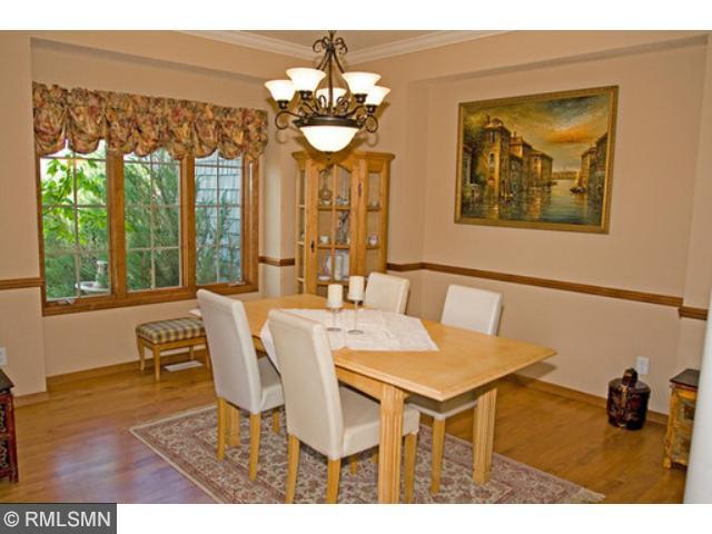 784 Applewood Circle, Victoria, MN 55386