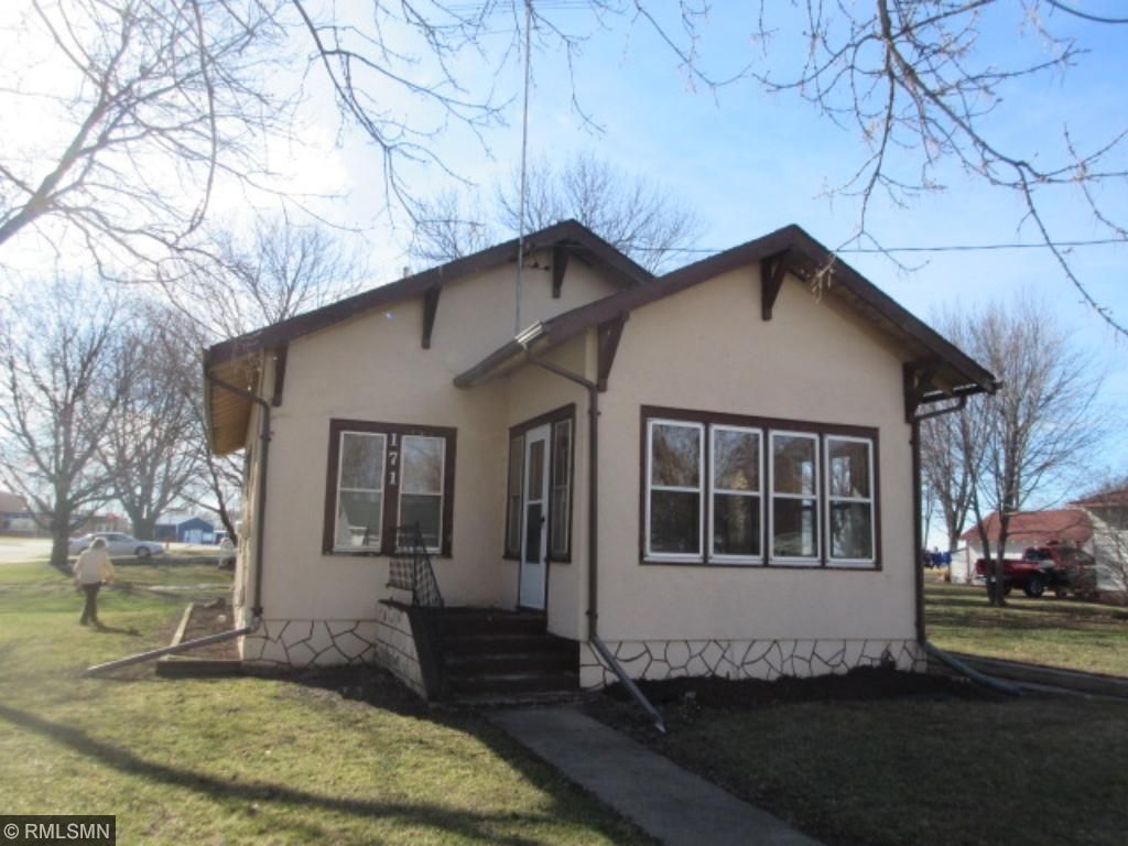 171 Western Avenue S, Watkins, MN 55389