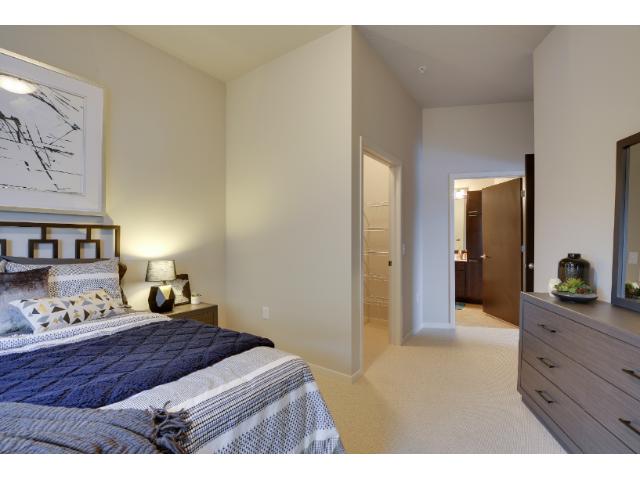 360 N 1st Street, Minneapolis, MN 55401