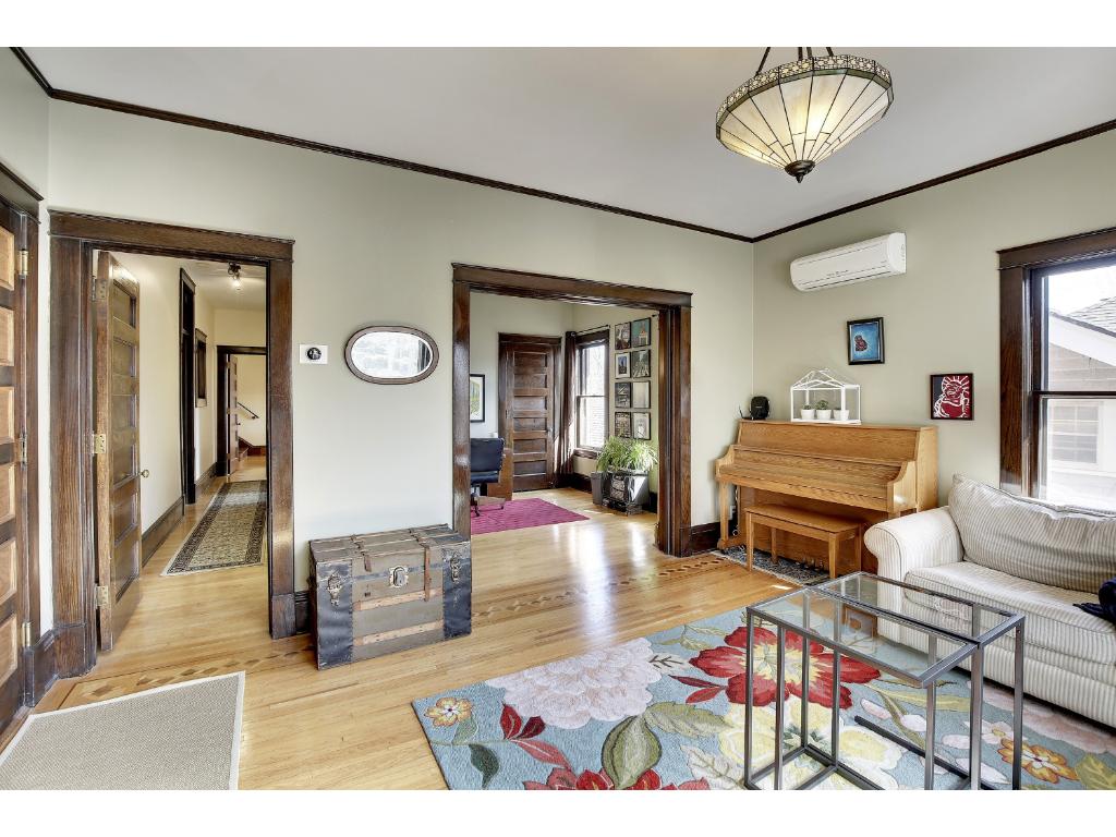 2317 Humboldt Avenue S, Minneapolis, United States 55405