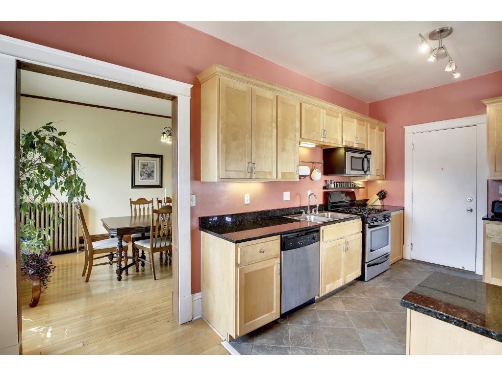 2317 Humboldt Avenue S, Minneapolis, United States 55405