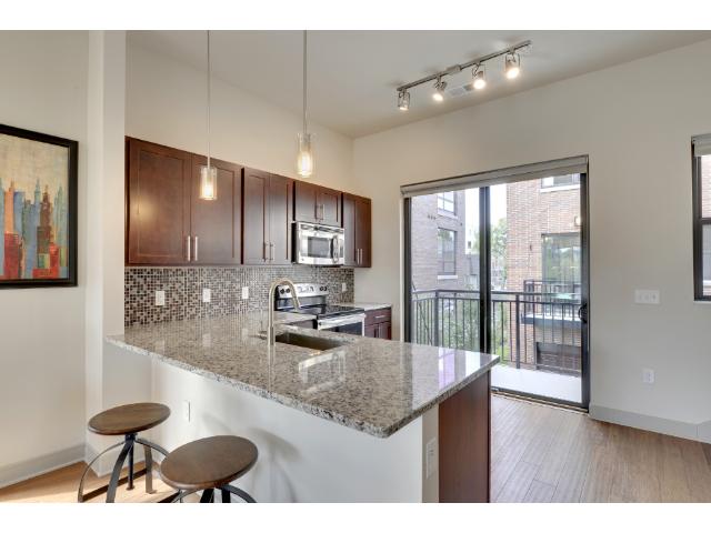2837 Emerson Avenue S, Minneapolis, MN 55408