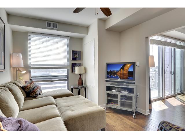 1320 W Lake Street, Minneapolis, MN 55408
