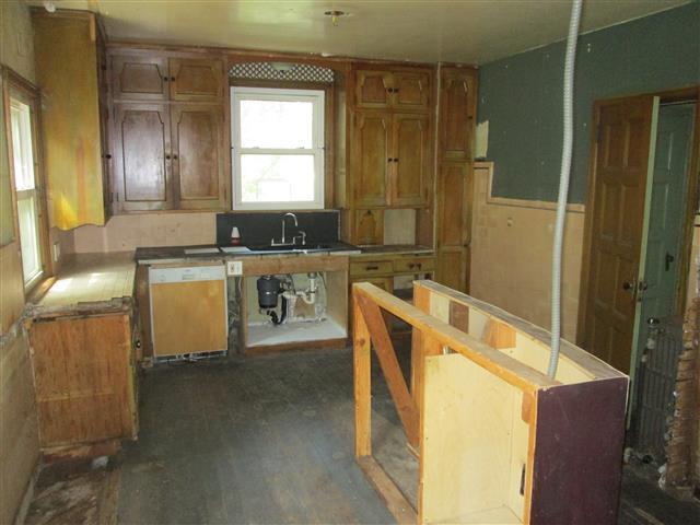 2512 Farwell PlMinneapolis, MN, 55411Hennepin County