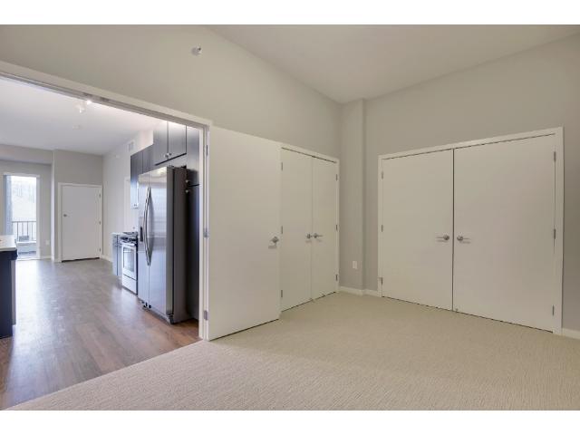 640 4th Street S, Minneapolis, MN 55415