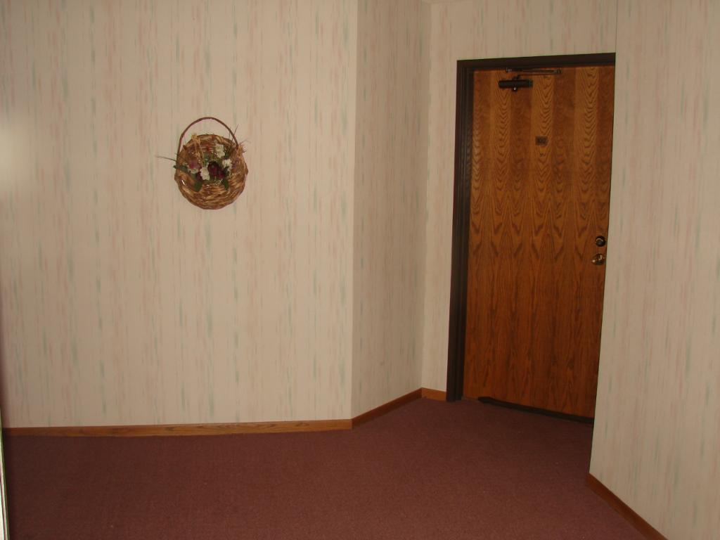 4061 Maureen Drive NE, Columbia Heights, MN 55421