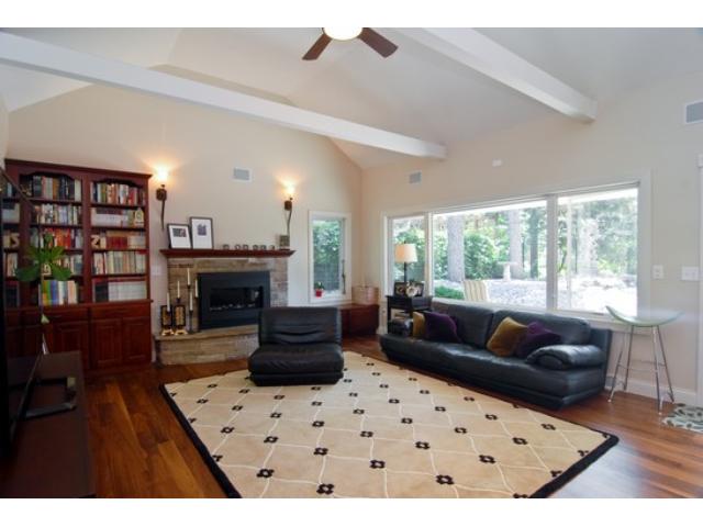 65 Woodland Circle, Edina, MN 55424
