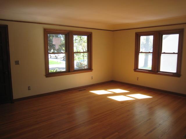 5407 Fairview Ave NCrystal, MN, 55429Hennepin County