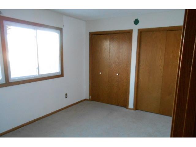 1317 68th Ln NBrooklyn Center, MN, 55430Hennepin County