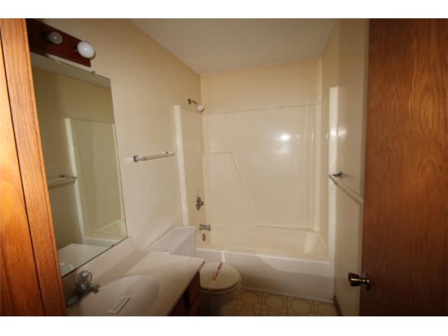 873 70th Ave NBrooklyn Center, MN, 55430Hennepin County
