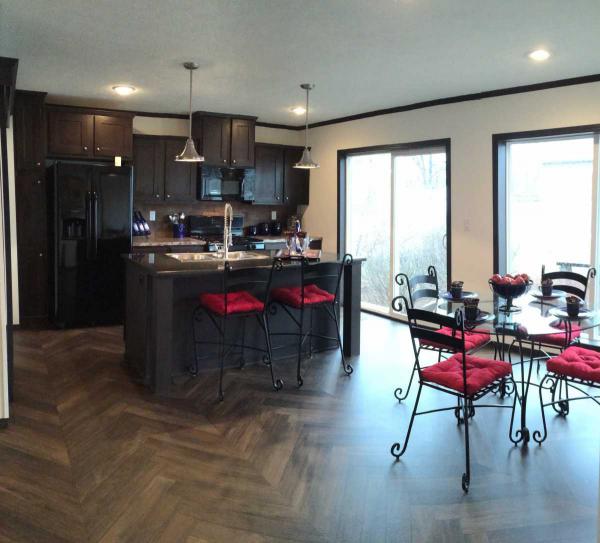 7151 Hwy. 65 NE