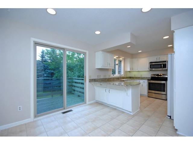 7221 Glouchester Drive, Edina, United States 55435