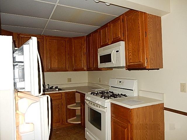 6670 Vernon Ave #401Edina, MN, 55436Hennepin County