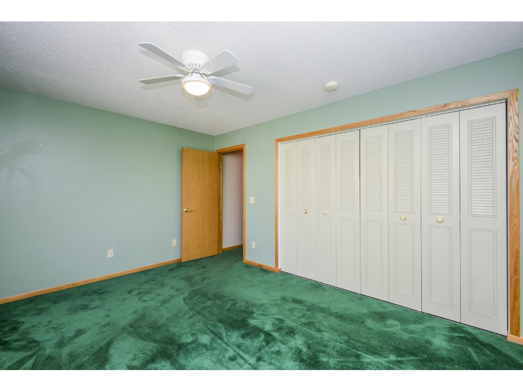 10720 Rockford Road, Plymouth, MN 55442