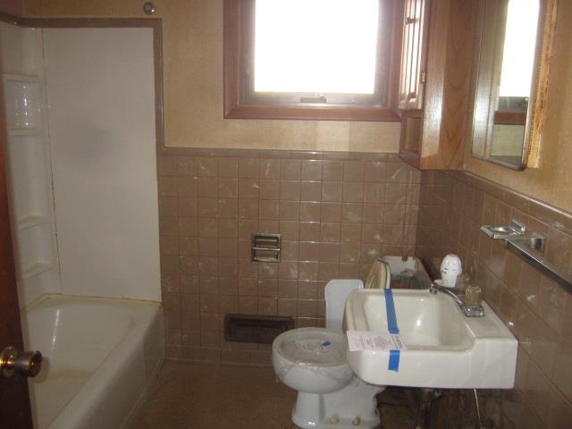 4317 Shari Ann LnBrooklyn Park, MN, 55443Hennepin County